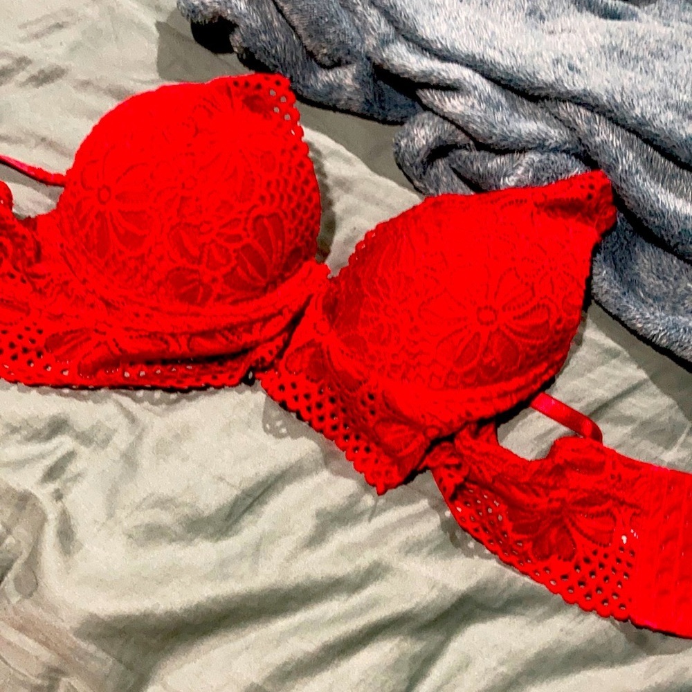 Bra